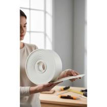 Rodateto Frisado EVA Branco Adesivo 7cm x 10m (5mm)