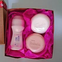 Roll on Avon + 2 Sabonete sortidos Natura Caixa Presente