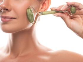 Rolo Massageador Facial Pedra Jade Anti Estresse e Anti Rugas Massoterapia - ZEM