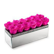 Rosas preservadas em vaso espelhado SOHO FLORAL ARTS Radiant Pink