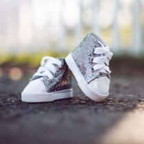 Roupa de boneca e sapatos THE QUEEN'S TREASURES Silver High Top 18 polegadas Roupa de boneca e sapatos THE QUEEN'S TREASURES Silver High Top 18 polegadas
