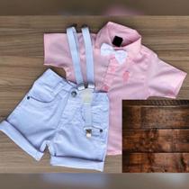 Roupa Menino Infantil Camisa Rosa Bermuda Branca Suspensório e Gravata Branco