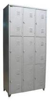 Roupeiro de aço com 9 portas medias com pitao para cadeado