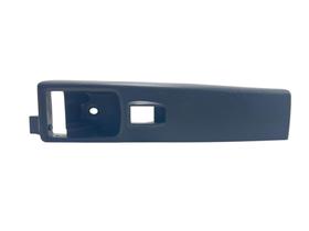 S0096 Moldura Botão Vidro Fiat Idea Dianteiro Direito 2008 31255 S0096 Moldura Botão Vidro Fiat Idea Dianteiro Direito 2008 31255