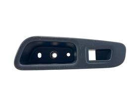 S0242 Moldura Botão Vidro Traseiro Esquerdo Jeep Renegade 2016 Até 2020 B569 Original