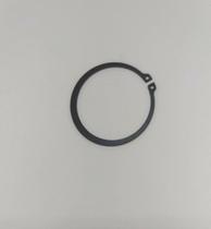 S601-090004 - Anel Trava - 33HDLL, 42HDLL, HC50E, HX140L, HX160L, HX180L, HX220L, HX220NL, HX235L, HX260L, HX300L, HX330L, HX380L, HX430L, HX480L, HX520L, R110-7, R110-7A, R125LCR-9A, R130LC, R130LC3, R130W, R130W3, R140LC-7 S601-090004 - Anel Trava - 33HDLL, 42HDLL, HC50E, HX140L, HX160L, HX180L, HX220L, HX220NL, HX235L, HX260L, HX300L, HX330L, HX380L, HX430L, HX480L, HX520L, R110-7, R110-7A, R125LCR-9A, R130LC, R130LC3, R130W, R130W3, R140LC-7