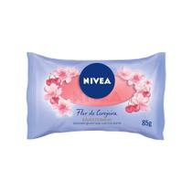 Sabonete em Barra Hidratante Flor de Cerejeira & Óleos Essenciais NIVEA 85g Sabonete em Barra Hidratante Flor de Cerejeira & Óleos Essenciais NIVEA 85g
