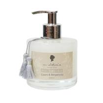 Sabonete Líquido 200ml Lux Couro e Bergamota MVictoria Sabonete Líquido 200ml Lux Couro e Bergamota MVictoria