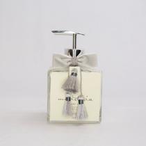 Sabonete Liquido Cubo 350ml Canela com Patchouli M.Victoria