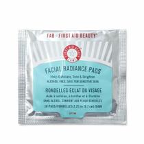 Sachê Facial Radiance Pads da First Aid Beauty FAB 10ml