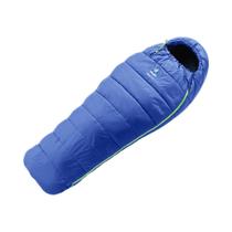 Saco de dormir Deuter STARLIGHT tem o design feito para crianças e se adapta perfeitamente em mulheres mais baixas Azul