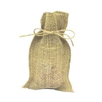 Saco de Juta com Cordão 12x20cm Juta Cru C/10 Unidades Saco de Juta com Cordão 12x20cm Juta Cru C/10 Unidades