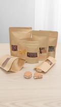 Saco Kraft Stand Up Pouch c/ Visor 9x14+3 100 Unidades Saco Kraft Stand Up Pouch c/ Visor 9x14+3 100 Unidades
