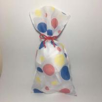 SACO PARA LEMBRANCINHA ESTAMPADO BRANCO BOLAS COLORIDAS 0,13X 0,25 m SACO PARA LEMBRANCINHA ESTAMPADO BRANCO BOLAS COLORIDAS 0,13X 0,25 m