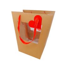 Sacola de Papel com visor duplo de PVC - Kraft com Alça Vermelha e Tag de Coração - 22x13x13 - 1 unidade - Rizzo