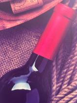 Sacola embalagem para presente vinho de papel.