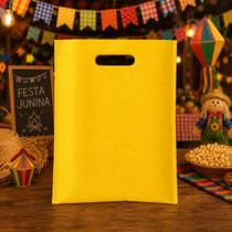 Sacola Lembrancinha Boca De Palhaço Decoração TNT Amarelo Sacola Lembrancinha Boca De Palhaço Decoração TNT Amarelo