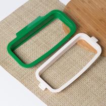 Sacos de lixo de armazenamento de estilo de rack de lixo de porta de armário de cozinha