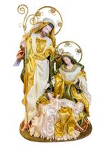 Sagrada Familia em Tecido e Resina Verde, Champagne e Dourado 47cm - Tok da Casa