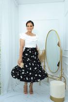 Saia 3 Marias, Midi, Godê, Crepe Plano, Preta, Bolsos, Cinto Fixo, Forro, Enncante BM1169C