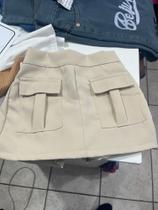 Saia cargô feminina tamanho M veste 4 á 6 anos