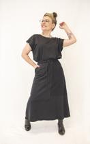 Saia Comfort Midi Moletinho com Bolso e Detalhes no Recorte Preta