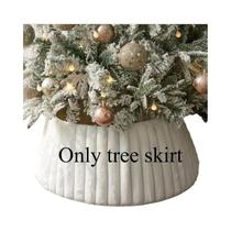 Saia De Árvore De Natal De Pelúcia Com Listras Verticais 1pc Kit DIY De Enfeite Festivo Saia De Árvore De Natal De Pelúcia Com Listras Verticais 1pc Kit DIY De Enfeite Festivo