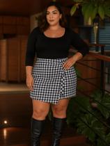 Saia Envelope Curta Transpassada Xadrez Plus Size De Amarrar Crepe Cintura Alta Sem Transparência Saia Envelope Curta Transpassada Xadrez Plus Size De Amarrar Crepe Cintura Alta Sem Transparência