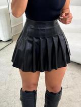 Saia Feminina Curta Couro Plissada Pregas Cintura Alta Saia Feminina Curta Couro Plissada Pregas Cintura Alta