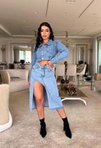 Saia jeans feminina, longa com aberto nas pernas, cumprimento mid, TAM 44 Saia jeans feminina, longa com aberto nas pernas, cumprimento mid, TAM 44