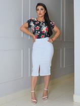 Saia Jeans Midi com Fenda: Estilo e Conforto em Jeans Branco Saia Jeans Midi com Fenda: Estilo e Conforto em Jeans Branco