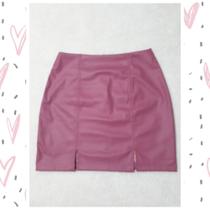 Saia material sintético ,material sintético com elastano rosa chiclete M(42/44)