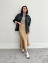 Saia Midi Agnes em Cetim - Elegância e Sofisticação