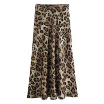 Saia Midi com Estampa de Leopardo - Cintura Alta e Cetim Vintage