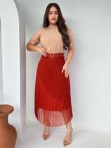 Saia Rodada Midi Soltinha com Babado Camadas em Tule