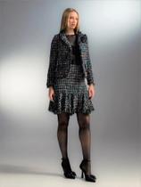 Saia Twerd Evasê Preta - Estilo Feminino e Elegante - Tamanho M Saia Twerd Evasê Preta - Estilo Feminino e Elegante - Tamanho M