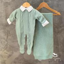 Saída de Maternidade Tricot: Macacão c/ Body + Manta - Verde Saída de Maternidade Tricot: Macacão c/ Body + Manta - Verde