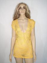 Saída de praia em malha. Amarelo. Tamanho: P/M Saída de praia em malha. Amarelo. Tamanho: P/M