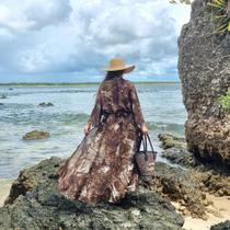 Saída de praia Modelo Manuela