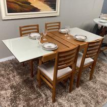 Sala de Jantar Mesa Elástica Itália com 4 Cadeiras Bali