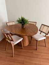 Sala de Jantar Orgânica 4 Cad 1,35x1,35m - Ariel - Requinte