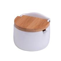 Saleiro em cerâmica redondo branco tampa e colher em bambu - 9,5 x 9 cm Saleiro em cerâmica redondo branco tampa e colher em bambu - 9,5 x 9 cm
