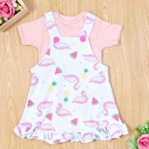 Salopete para bebê com body flamingo branco Salopete para bebê com body flamingo branco