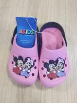Sand. Minnie