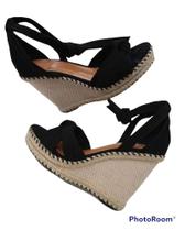 Sandália Anabela Camurça Com Laço Preto