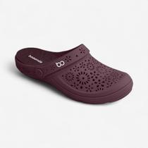 Sandália Babuche Boa Onda Nellie Açaí