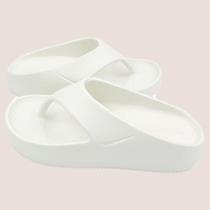 Sandália Babuche Feminina Confortável Leve Antiderrapante Sandália Babuche Feminina Confortável Leve Antiderrapante