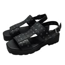 Sandália Baixa Tratorada Tachas Couro de Carneiro Preto