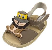 Sandália Bebê - Leão Com Chapel Interativo Conforto E Estilo Sandália Bebê - Leão Com Chapel Interativo Conforto E Estilo
