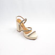 Sandália Chic Line Luxo Branca com Strass em Tiras Salto Bloco 12cm Sandália Chic Line Luxo Branca com Strass em Tiras Salto Bloco 12cm